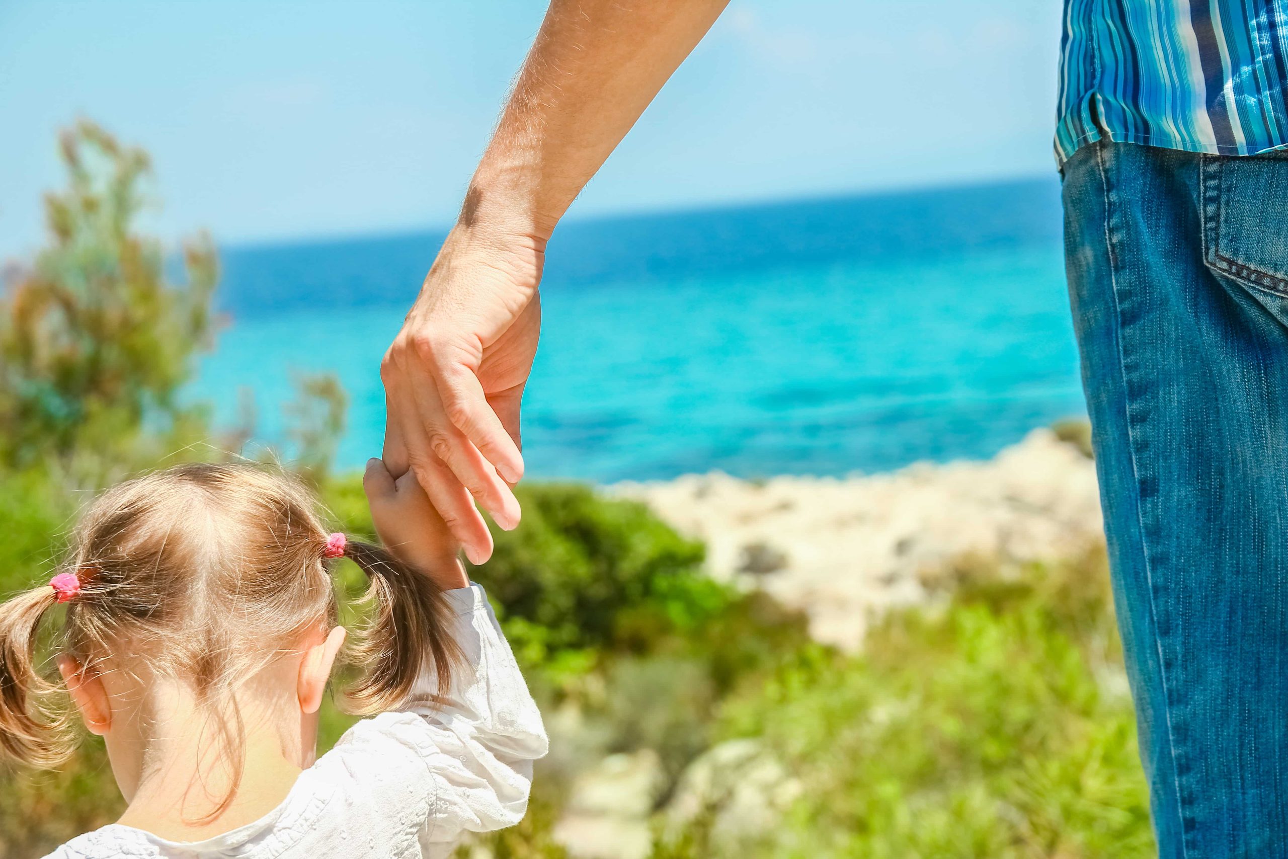 Vacaciones de verano y divorcio: cómo organizar la custodia sin conflictos